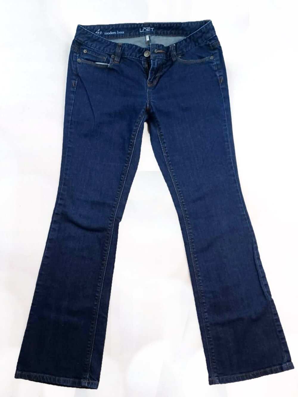 LOFT Ann Taylor 27 4P Petite Modern Bootcut (Inseam: approx. 26.5") Dark Wash